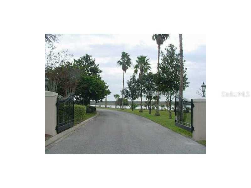 Royal Palm Dr., Groveland, FL 34736