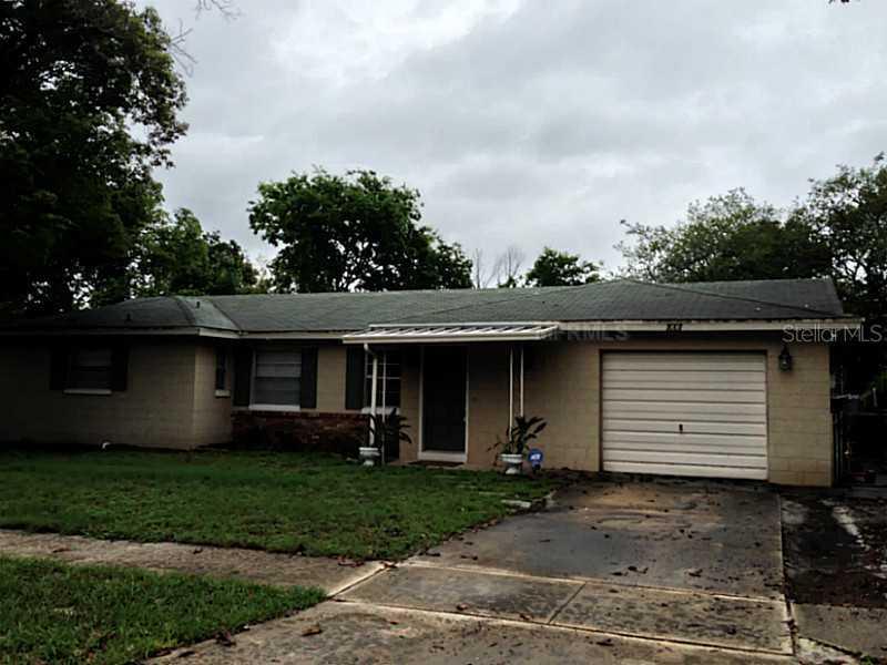 1001 Ridgefield Ave., Ocoee, FL 34761