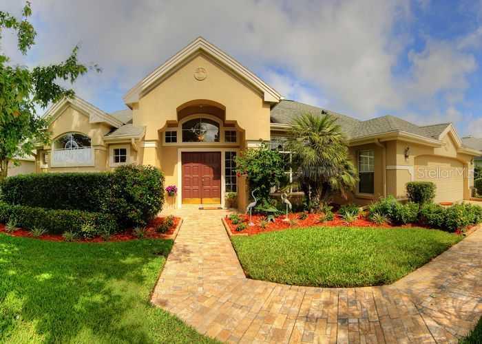 1596 Carillon Park Dr., Oviedo, FL 32765