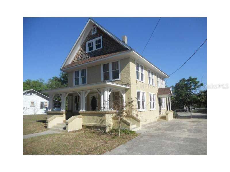 515 E Lakeview Ave., Eustis, FL 32726