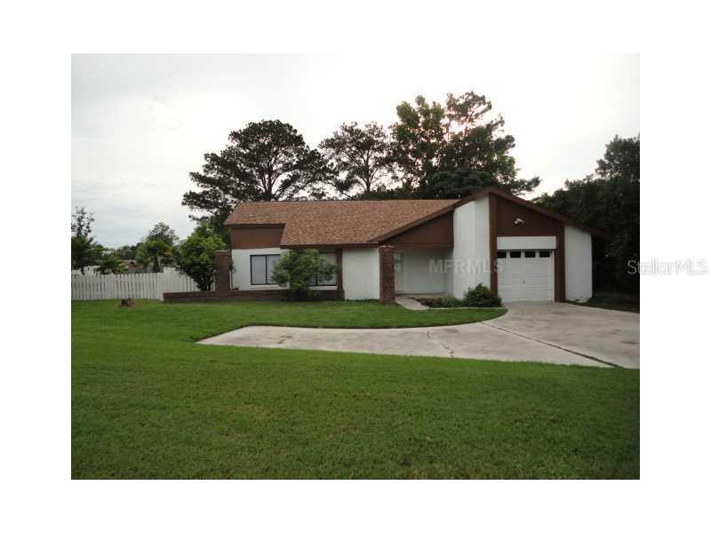804 E Flag Ln., Kissimmee, FL 34759