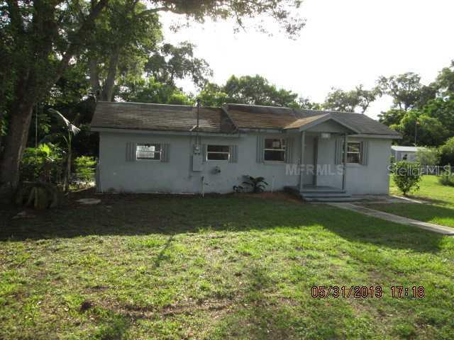 130 S Hull Ave., DeLand, FL 32720