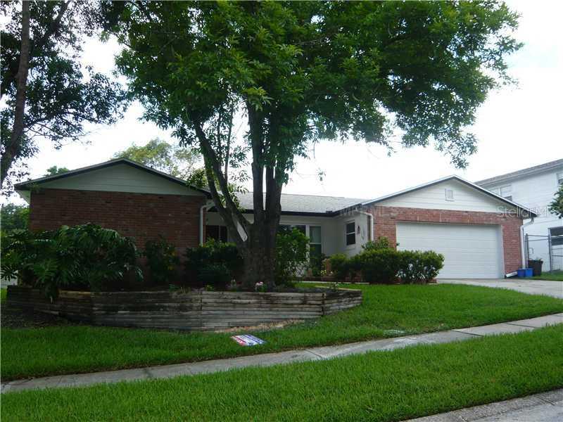 647 Parkwood Ave., Altamonte Springs, FL 32714