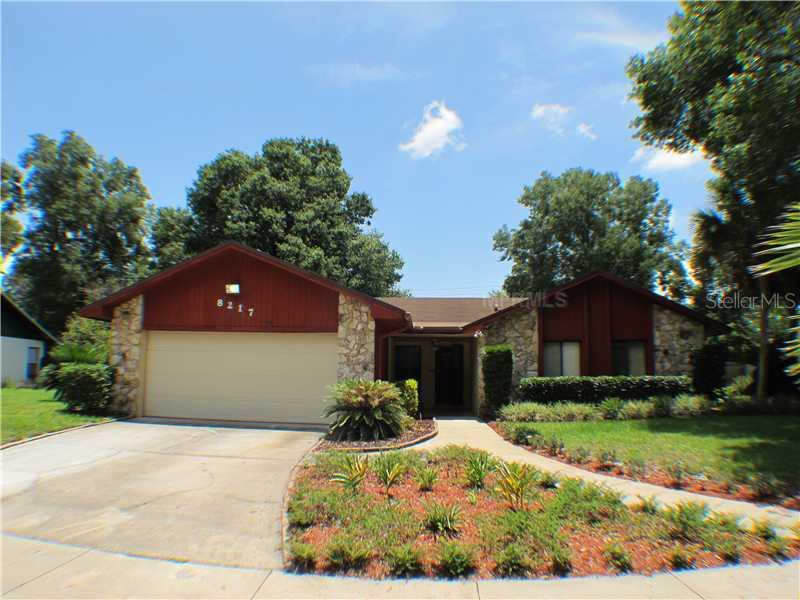 8217 Camphor Tree Dr., Orlando, FL 32810