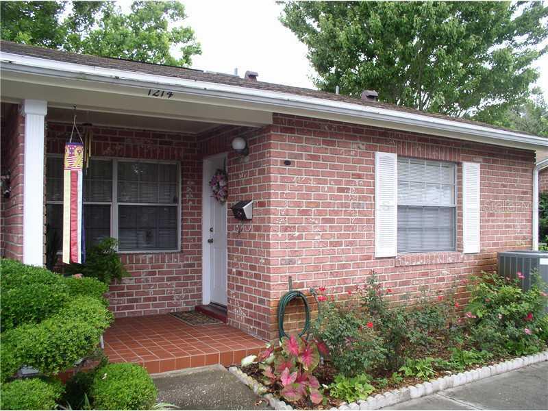 1214 Village Way, Orlando, FL 32807