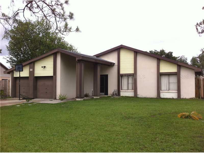 28 Trophy Ln., Kissimmee, FL 34759