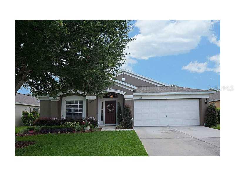 1215 Snug Harbor Dr., Casselberry, FL 32707