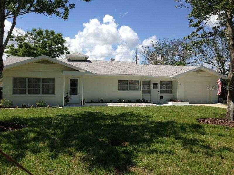 2708 Palmetto Rd., Mount Dora, FL 32757