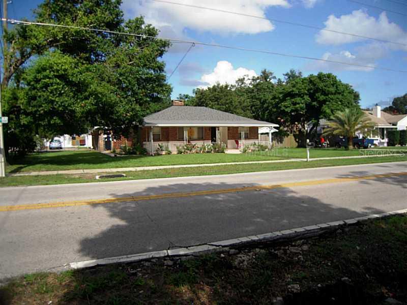 2105 S Crystal Lake Dr., Orlando, FL 32806