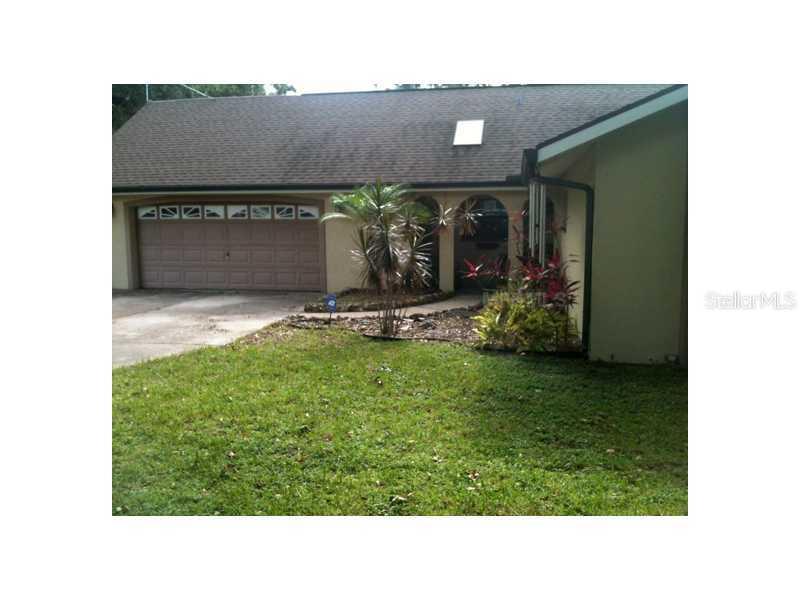 2704 S Shine Ave., Orlando, FL 32806