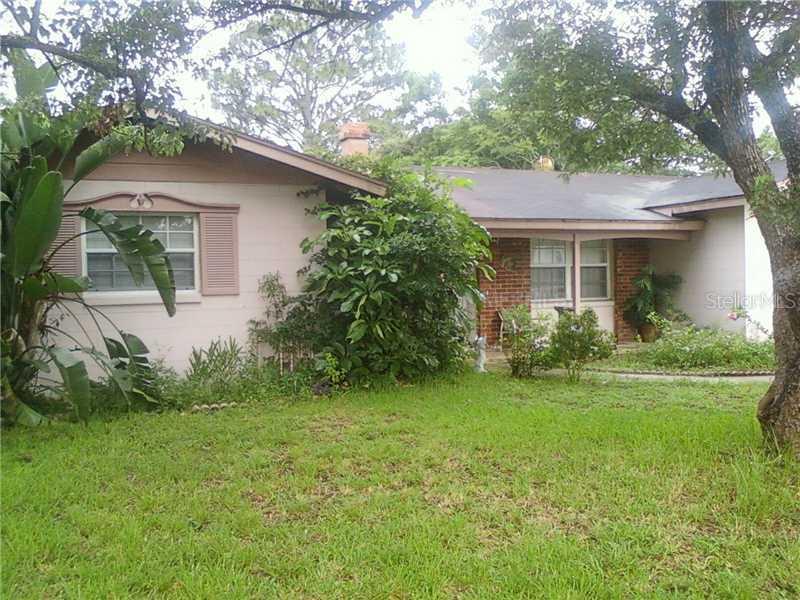 2709 Castle Oak Ave., Orlando, FL 32808