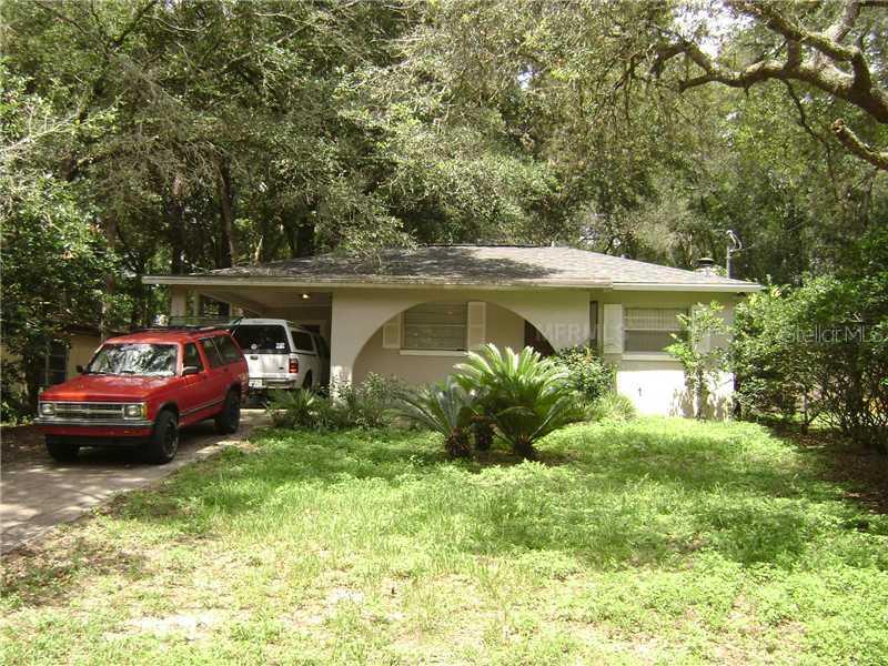 30831 Apawamis Dr., Sorrento, FL 32776