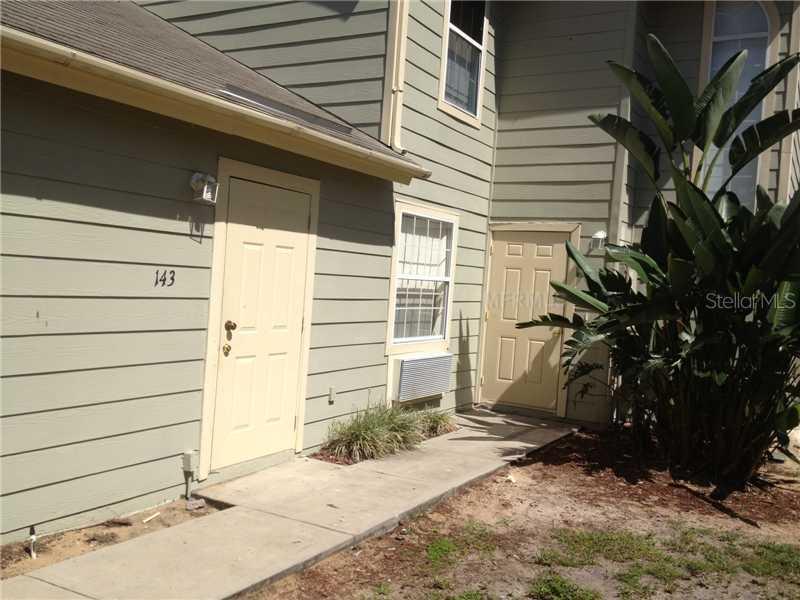 143 Mango Dr., Davenport, FL 33897