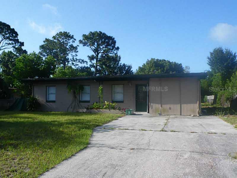 520 E 4th St., Chuluota, FL 32766