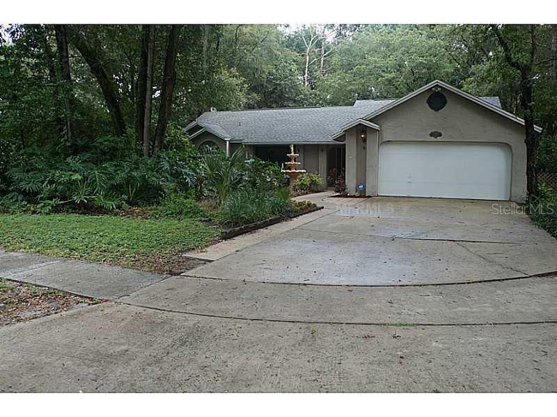 914 Larson Dr., Altamonte Springs, FL 32714