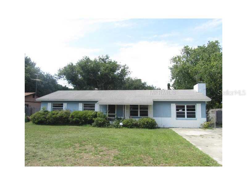 1517 Gayle Ridge Dr., Apopka, FL 32703