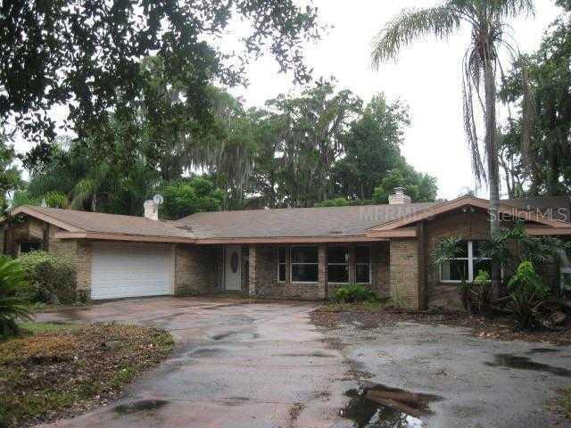 13533 Kirby Smith Rd., Orlando, FL 32832