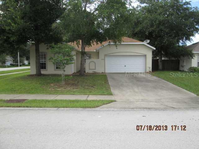 241 E Idlewild Ave., Eustis, FL 32726