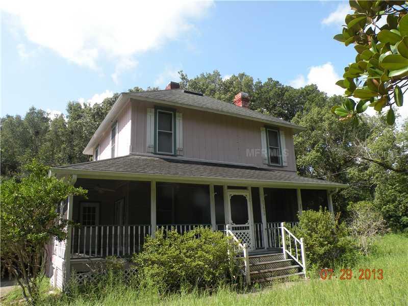 25630 Creston Ave., Sorrento, FL 32776