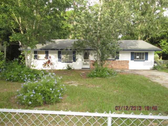 890 Pearl Dr., Mount Dora, FL 32757