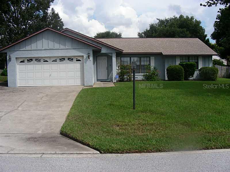 111 Ridgecrest Dr., Eustis, FL 32726