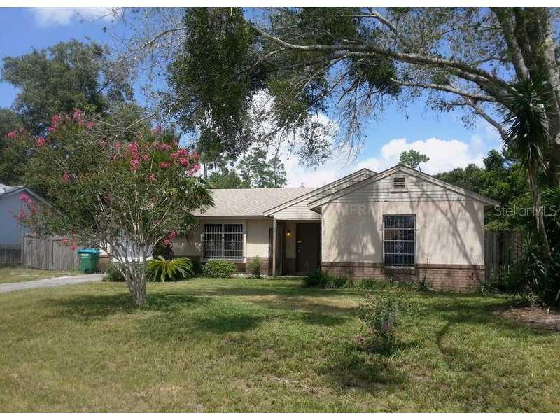 281 Glencove Dr., Deltona, FL 32738