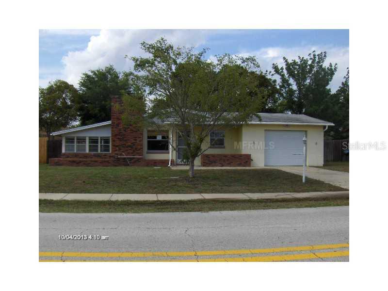 858 Sullivan St., Deltona, FL 32725