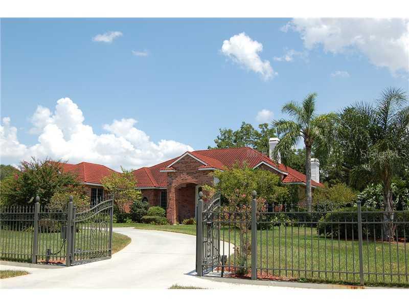 1021 Edmiston Pl., Longwood, FL 32779