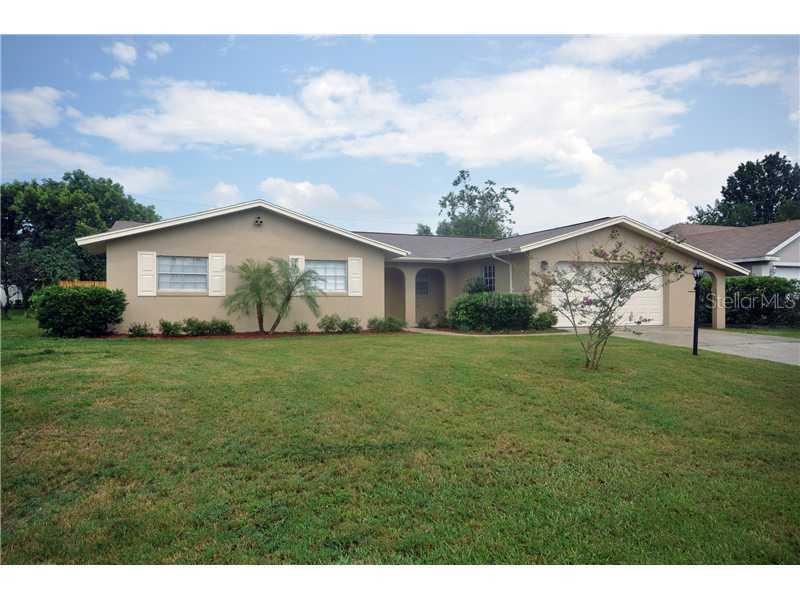 2049 Kelso Ave., Deltona, FL 32725
