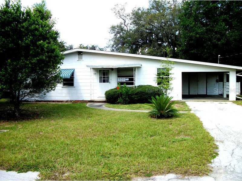 508 Pinehill St., Eustis, FL 32726