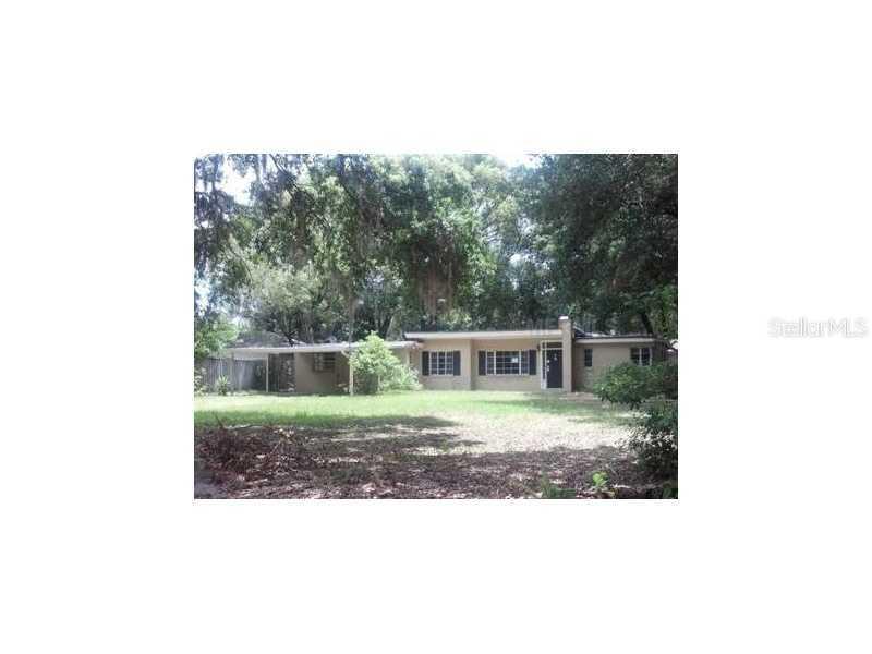 2821 Conway Gardens Rd., Orlando, FL 32806