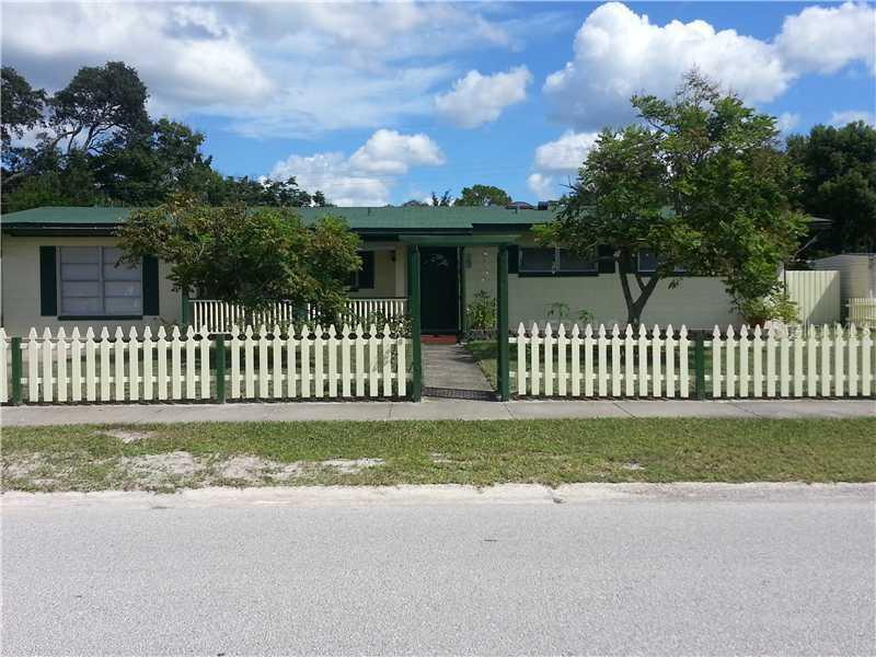 117 Lake Dot Dr., Sanford, FL 32773