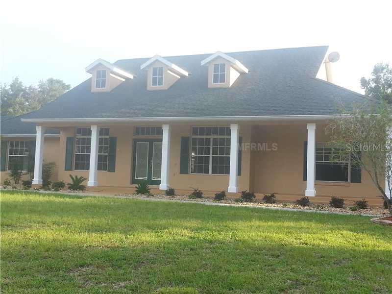 217 Woodridge Dr., Geneva, FL 32732