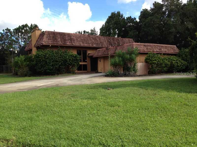 105 Roann Dr., Oviedo, FL 32765