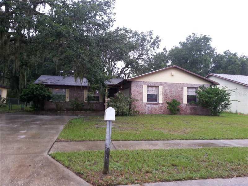 2530 Christine Dr., Kissimmee, FL 34744