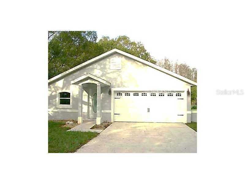 206 Ledbetter Ave., Groveland, FL 34736