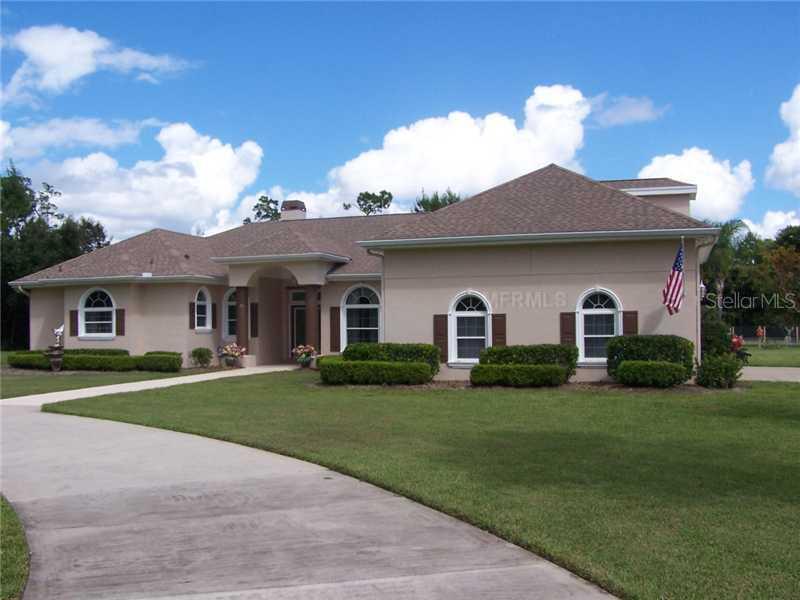 429 Cypress Ct., Geneva, FL 32732