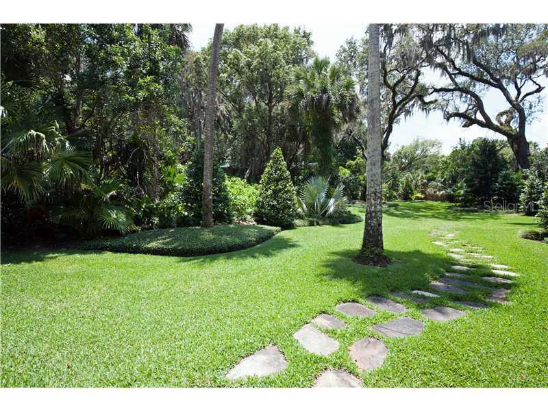 1240 Harding Street St., Winter Park, FL 32789