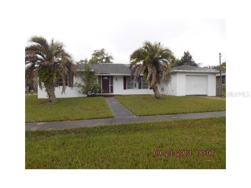 2002 Keyes Ln., Deltona, FL 32738