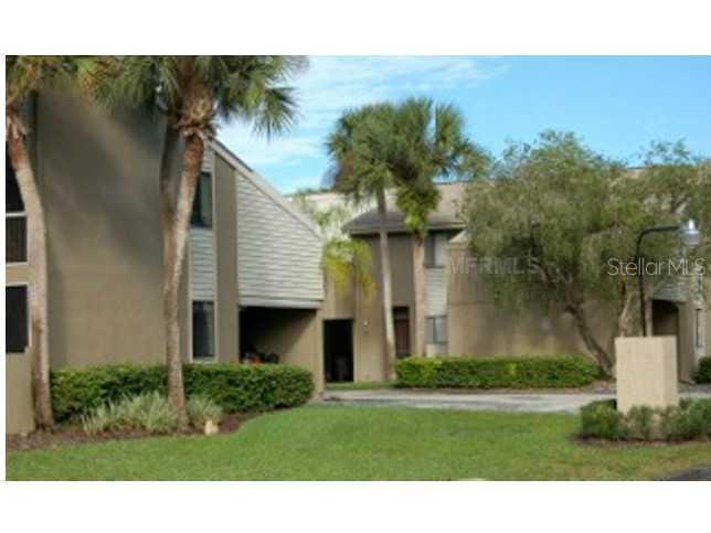 1404 Oak Pl. #J, Apopka, FL 32712