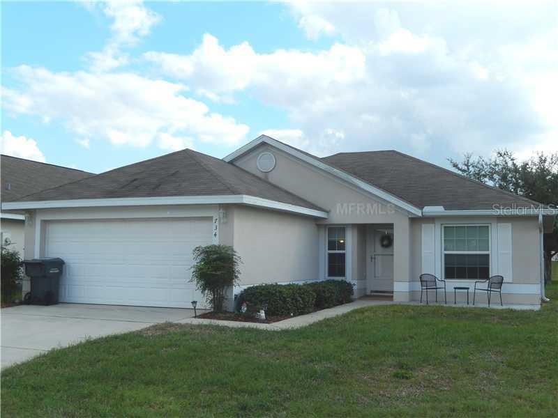 734 Woodlark Dr., Davenport, FL 33897