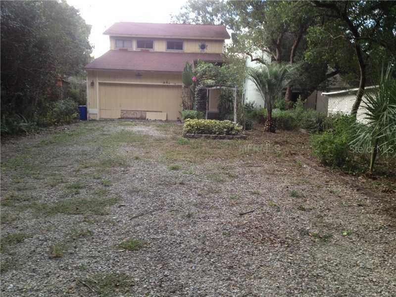 91 1st Ave., Lutz, FL 33548