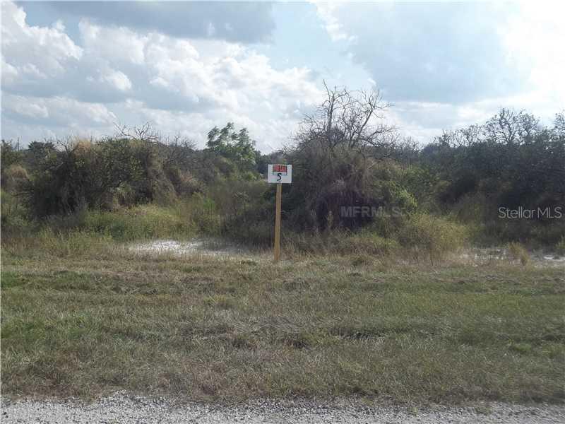 Moore Street, Saint Cloud, FL 34771