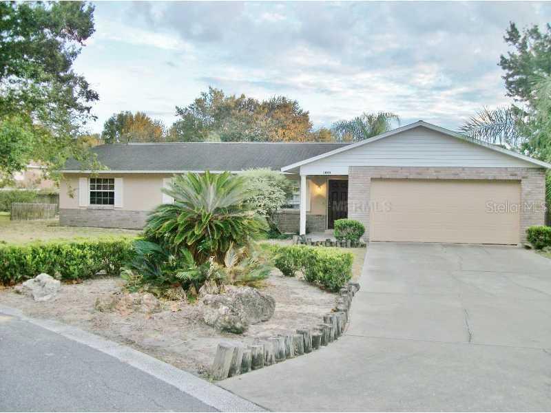 1810 Cobble Ln., Mount Dora, FL 32757