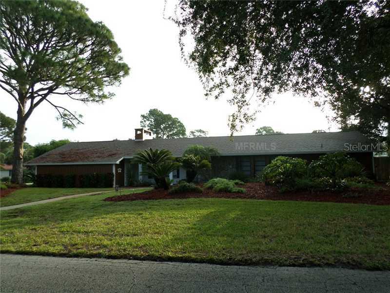715 Osprey Pl., Merritt Island, FL 32952