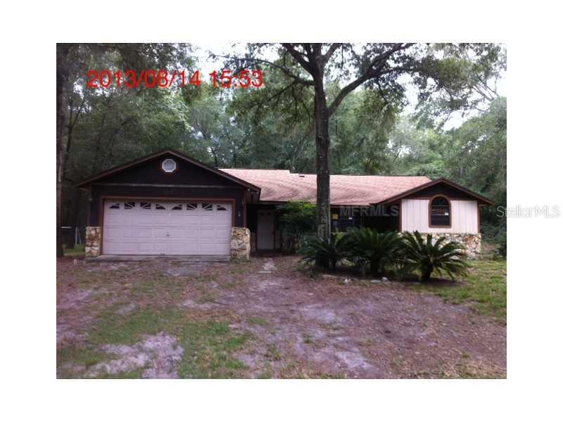 25022 Albia Ave., Sorrento, FL