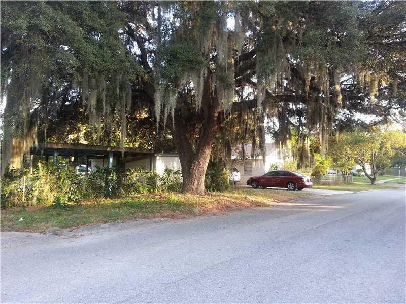 102 E Magnolia St., Davenport, FL 33837