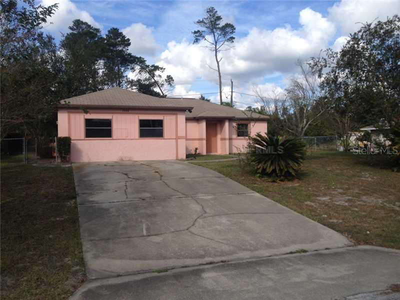 2880 Bedford St., Deltona, FL 32738