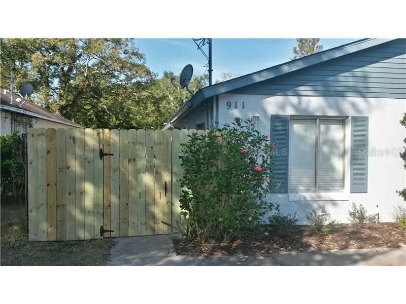 911 N Rockingham Ave. #913, Tavares, FL 32778