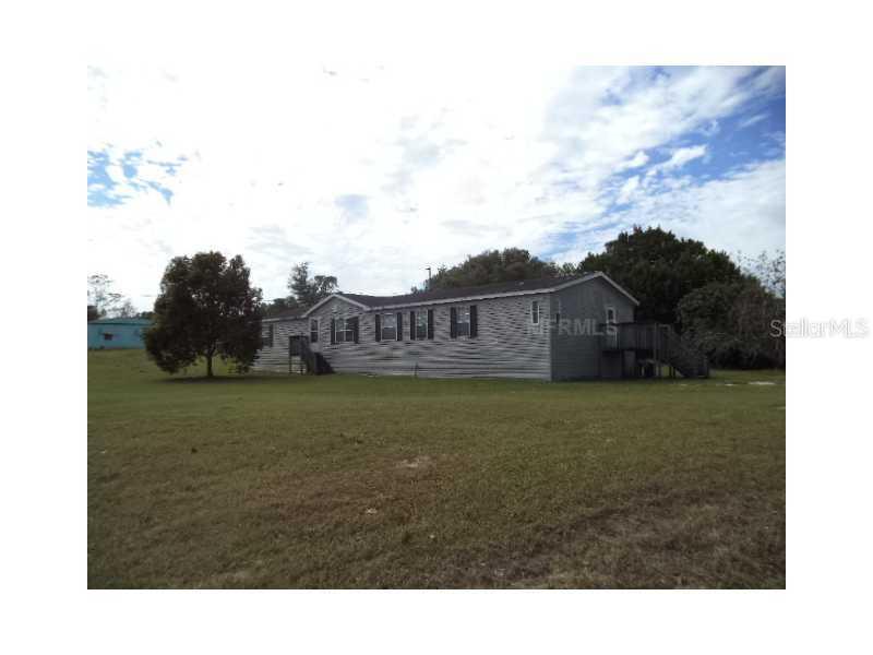 9531 Starline Dr., Dade City, FL 33525